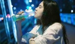 娱乐吃瓜酱情侣身高差,娱乐吃瓜酱情侣甜蜜身高差大盘点